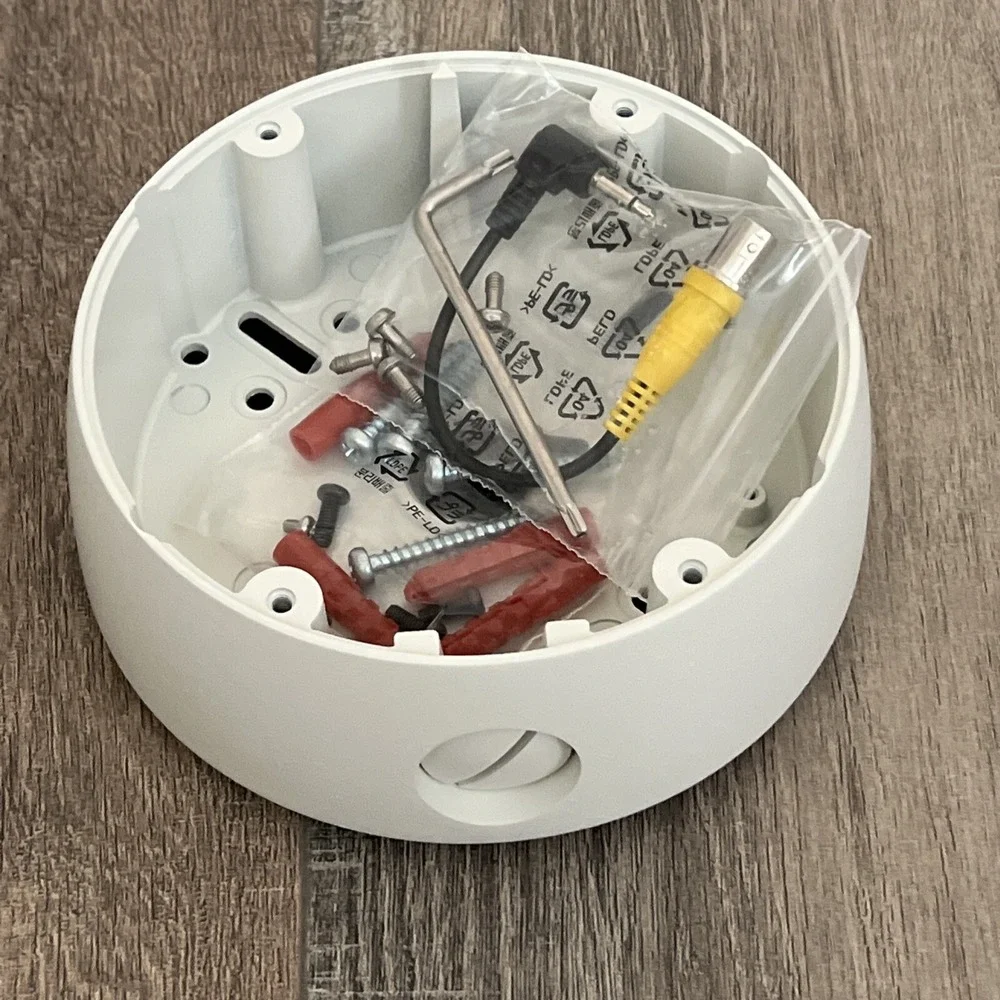 KT&C KPC VDE101NUV17 Outdoor Dome Camera (White) Open Box